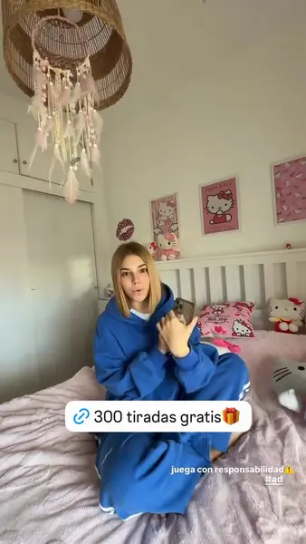 Кадр рекламы Cù Khôi