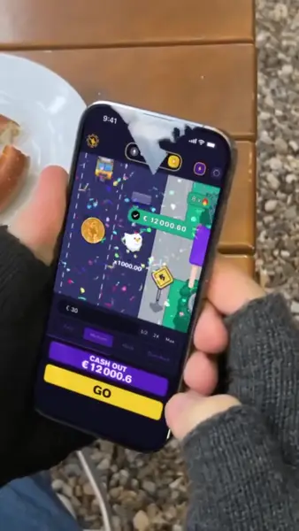 Кадр рекламы Gold Arrow