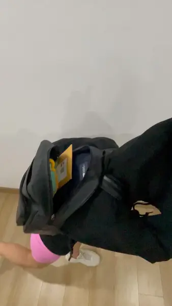 Кадр рекламы Revolut Delivery