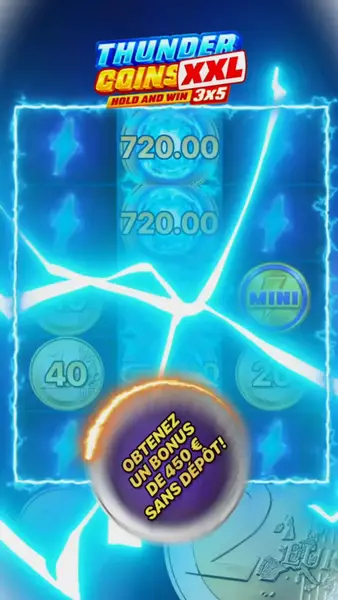 Кадр рекламы Play Online