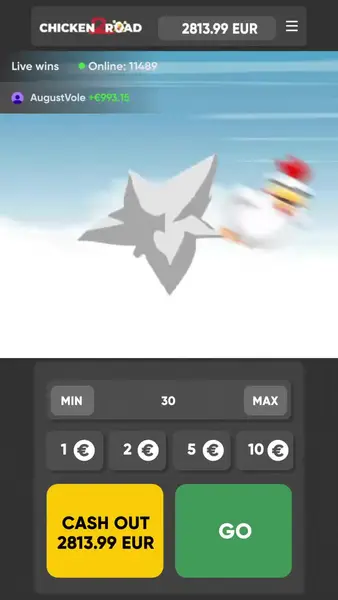 Кадр рекламы Lucky Chicken