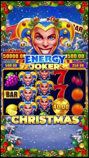 Кадр рекламы Royal Play Community