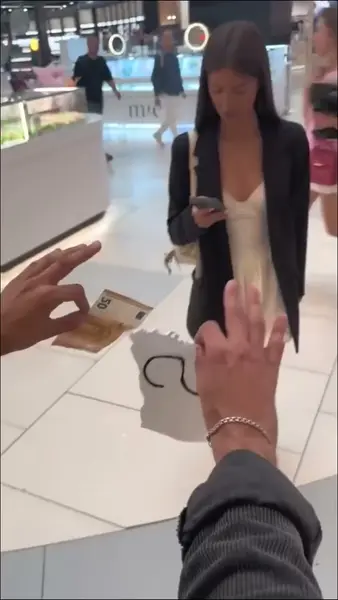 Кадр рекламы Super Chance