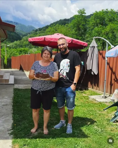 Кадр рекламы Mihai Ionescu