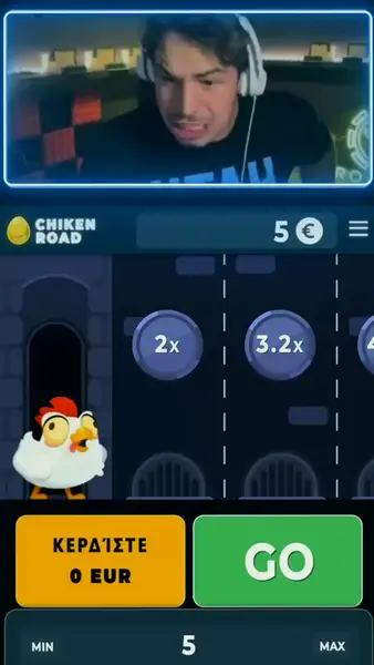 Кадр рекламы Coin Strike