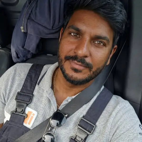 Кадр рекламы Rajesh Patel