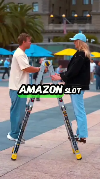 Кадр рекламы Amazon EU