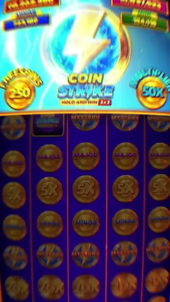 Кадр рекламы CRAZY WIN