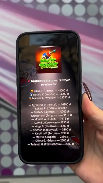 Кадр рекламы Game Online