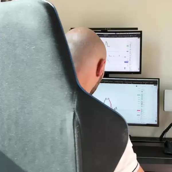 Кадр рекламы Ilsalottodeltrading