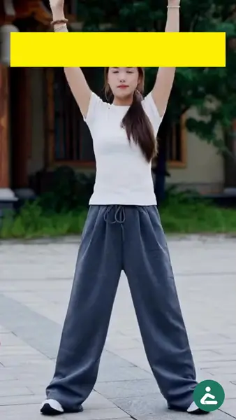 Кадр рекламы JustStretch