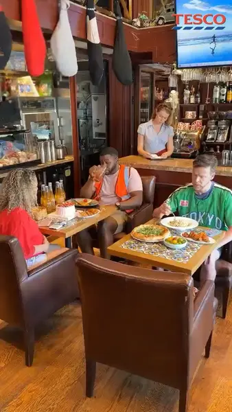 Кадр рекламы Magic Slot