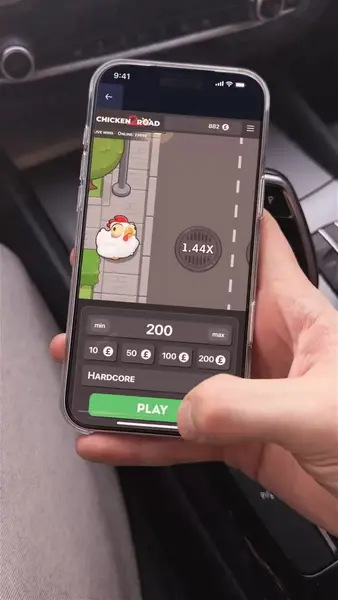 Кадр рекламы Gold Dash