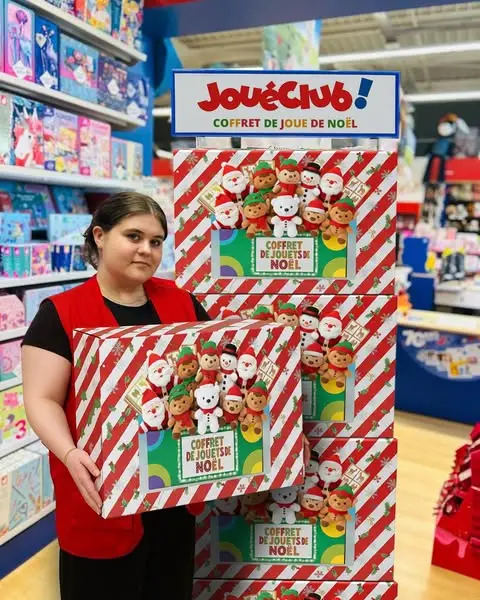 Кадр рекламы Jouets de Noël