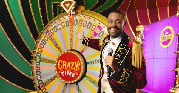Кадр рекламы Online Casino
