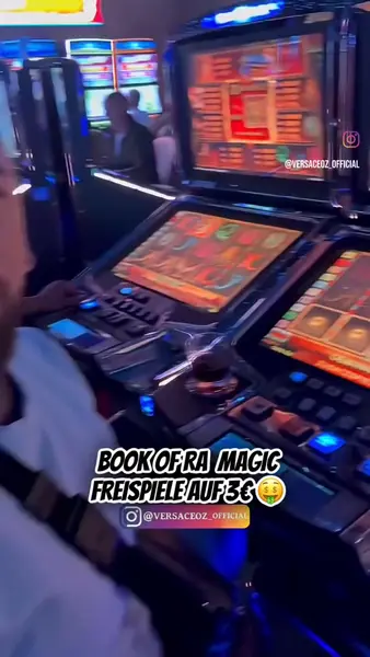 Кадр рекламы Slot Vertex