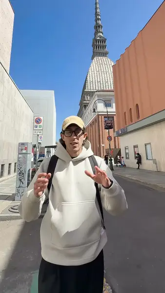 Кадр рекламы FX Accademia