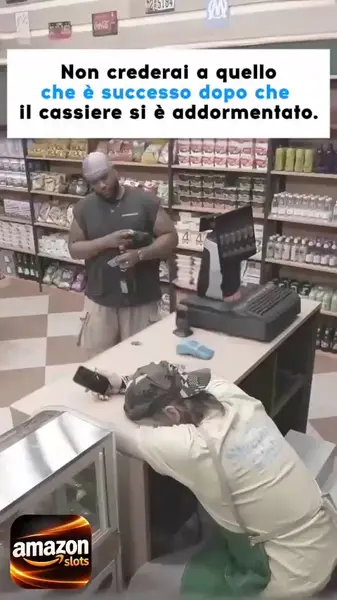 Кадр рекламы Оffiсiаl Моmеntо