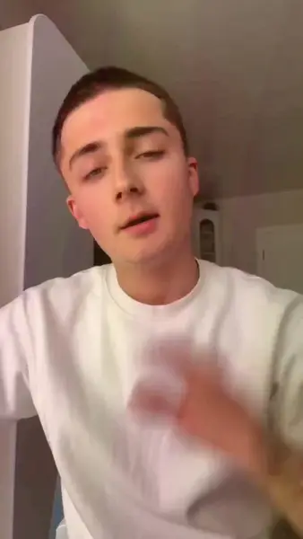 Кадр рекламы Bette