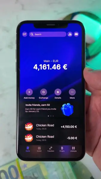 Кадр рекламы Chlcken I