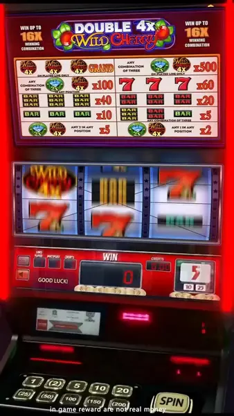 Кадр рекламы Lucky casino
