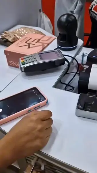 Кадр рекламы Bac Bo Live