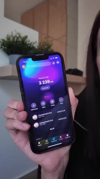Кадр рекламы Nora Your Trade Master