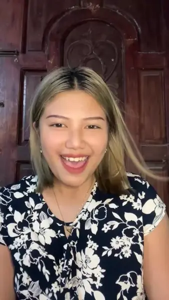 Кадр рекламы Đinh Hạnh
