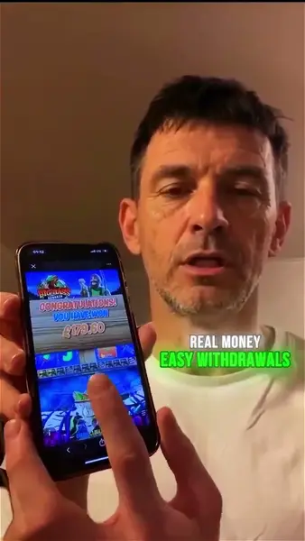Кадр рекламы Play app