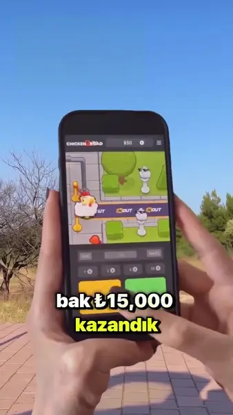 Кадр рекламы Chicken Road Players