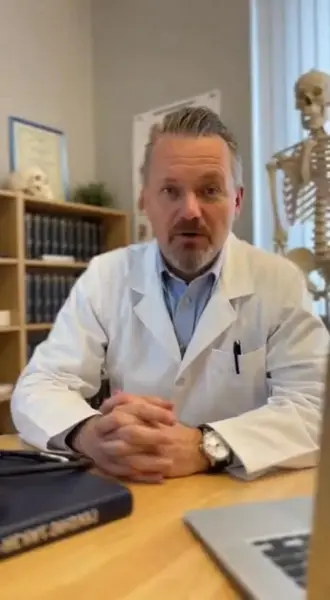 Кадр рекламы True Health