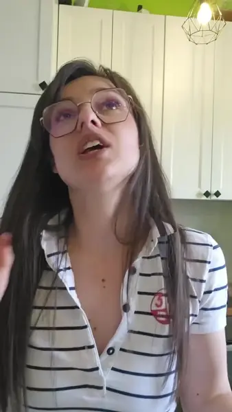 Кадр рекламы Erica Coleman