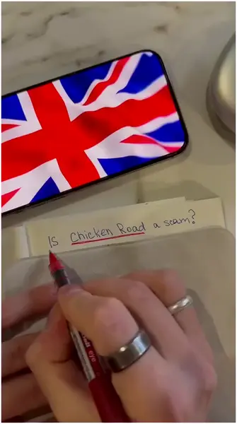 Кадр рекламы Chicken Road EU