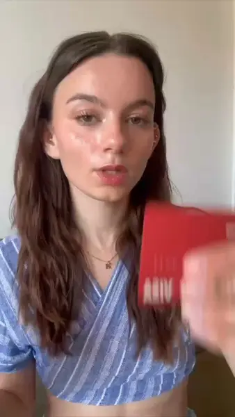 Кадр рекламы Elena Rossi