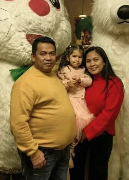Кадр рекламы Angela Mae Santos