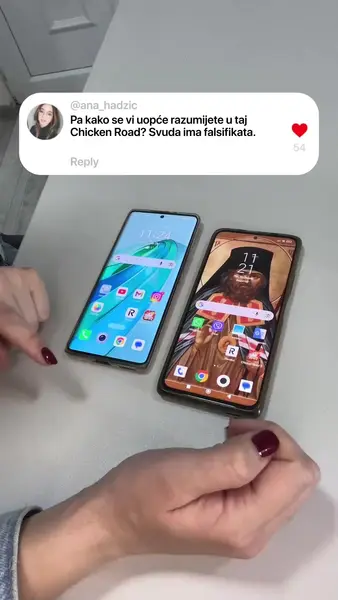 Кадр рекламы Chick play