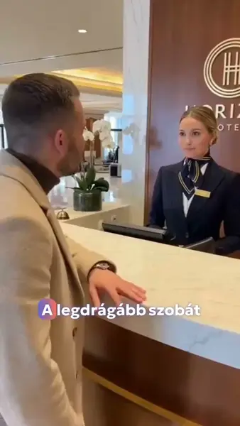 Кадр рекламы Royal Jackpot