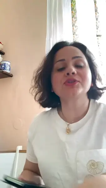 Кадр рекламы Giáp Bảo