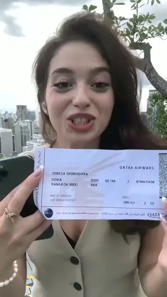 Кадр рекламы Amber Notes
