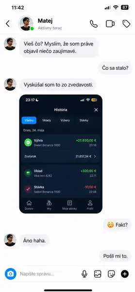 Кадр рекламы Beautiful Day