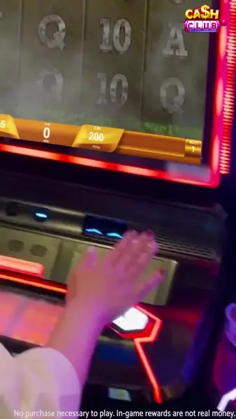 Кадр рекламы Top Game