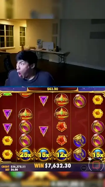 Кадр рекламы Royal Jackpot