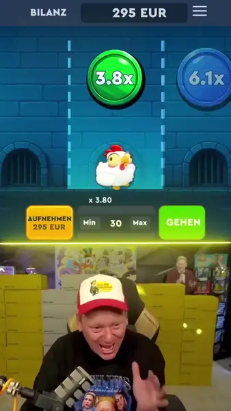 Кадр рекламы Chick Deluxe