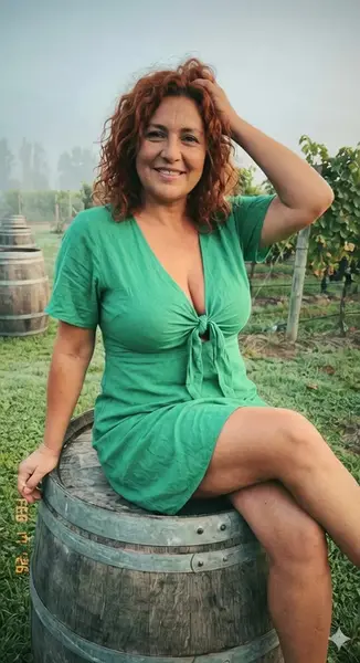 Кадр рекламы Makayla Mills Petro