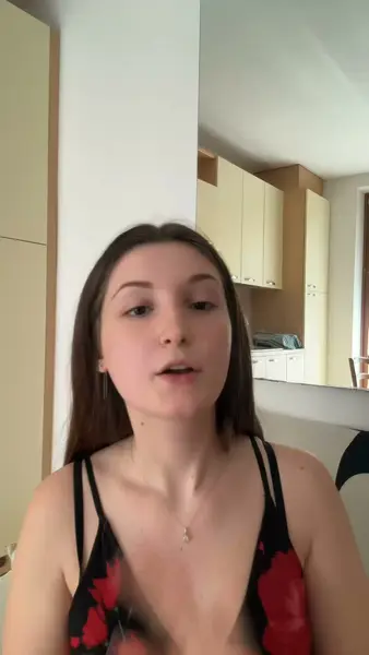 Кадр рекламы EGG of GOLD