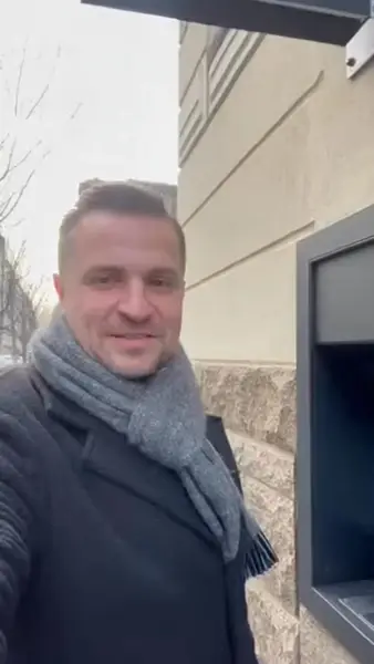 Кадр рекламы Disutilizecre