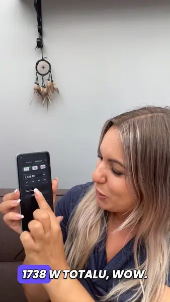 Кадр рекламы Fidelia yuiefw Neala