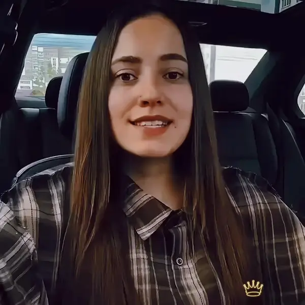 Кадр рекламы Lưu Cát