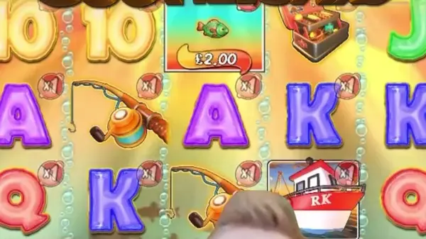 Кадр рекламы AI Strategy News