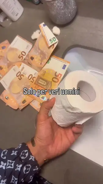 Кадр рекламы Try your luck